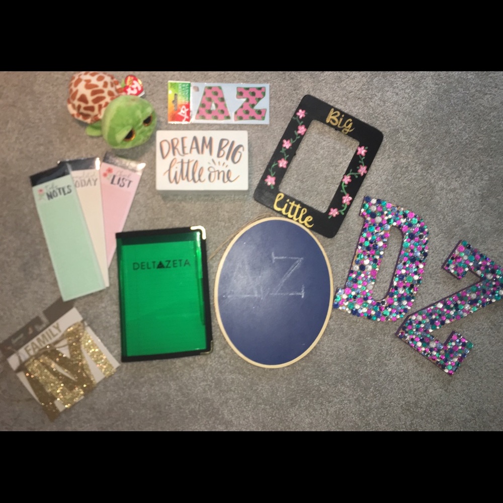 Delta Zeta bundle!